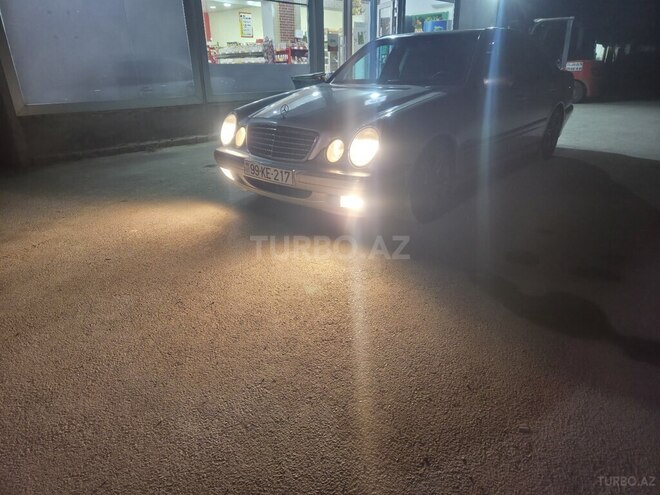 Mercedes E 240 2000, 454,000 km - 2.4 l - Bakı