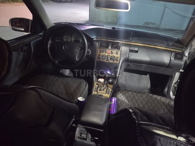 Mercedes E 240 2000, 454,000 km - 2.4 l - Bakı
