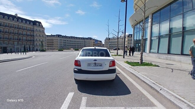 Kia Rio 2006, 191,000 km - 1.4 l - Bakı