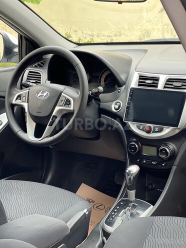 Hyundai Accent 2011, 172,000 km - 1.6 l - Bakı