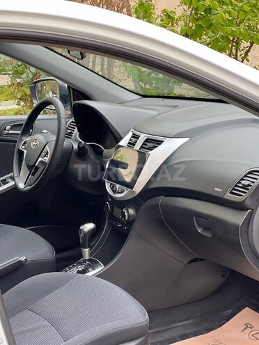 Hyundai Accent 2011, 172,000 km - 1.6 l - Bakı