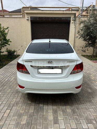 Hyundai Accent 2011, 172,000 km - 1.6 l - Bakı