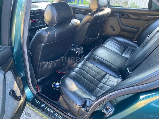 BMW 520 1992, 400,000 km - 2.0 l - Bakı