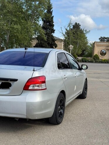 Toyota Yaris 2007, 300,000 km - 1.3 l - Goranboy