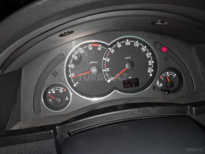 Opel Meriva 2006, 223,181 km - 1.3 л - Salyan