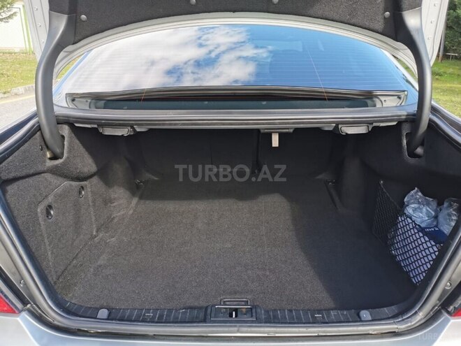 Mercedes E 220 d 2008, 250,000 km - 2.2 л - Oğuz