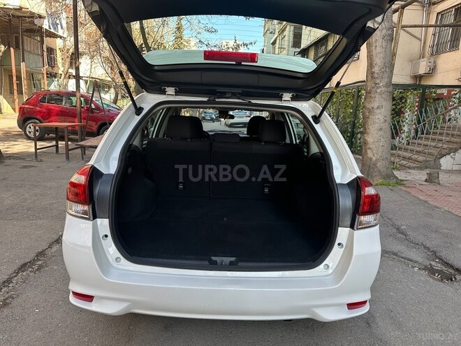 Toyota Corolla Fielder 2017, 137,000 km - 1.5 л - Bakı