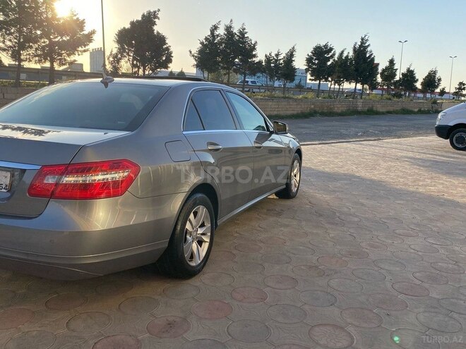 Mercedes E 250 2012, 147,300 km - 1.8 l - Sumqayıt