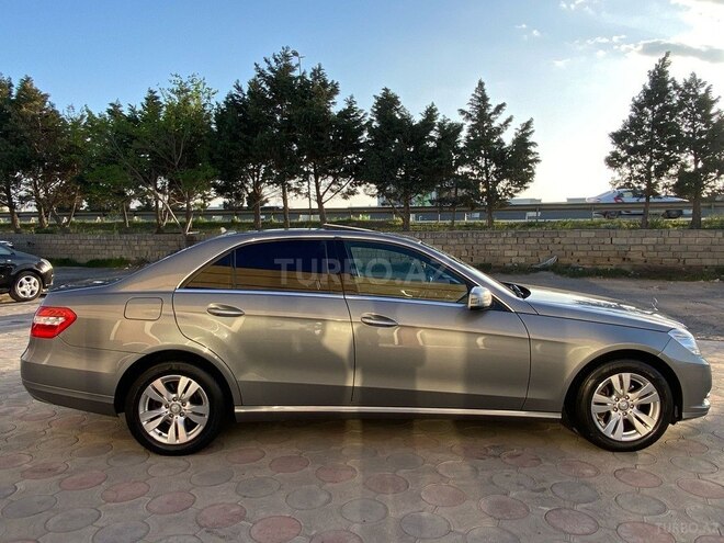 Mercedes E 250 2012, 147,300 km - 1.8 l - Sumqayıt