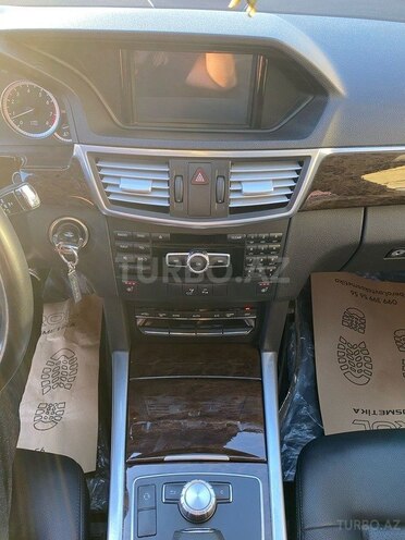 Mercedes E 250 2012, 147,300 km - 1.8 l - Sumqayıt
