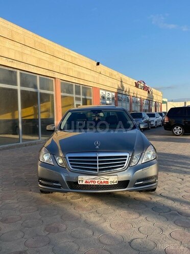 Mercedes E 250 2012, 147,300 km - 1.8 l - Sumqayıt