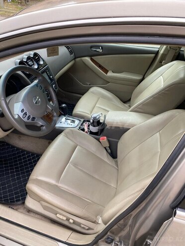 Nissan Altima 2007, 350,000 km - 2.5 l - Şirvan