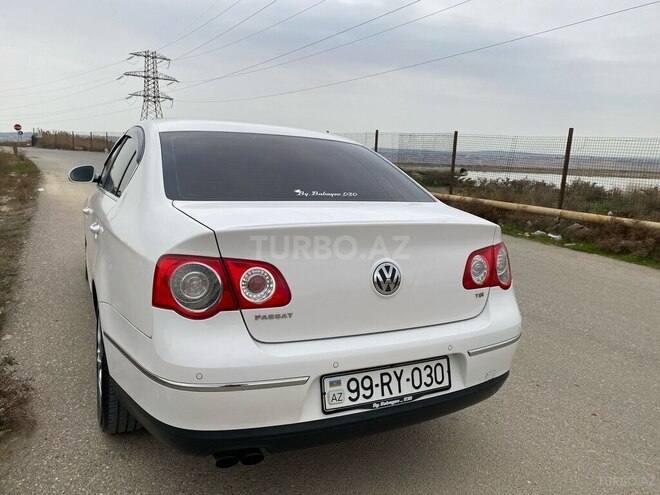 Volkswagen Passat 2009, 284,800 km - 2.0 l - Bakı