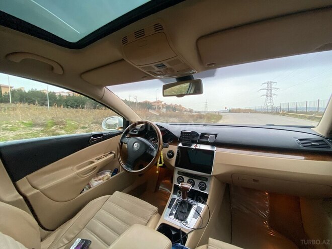 Volkswagen Passat 2009, 284,800 km - 2.0 l - Bakı