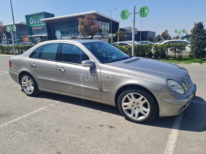 Mercedes E 220 d 2002, 412,600 km - 2.2 l - Bakı