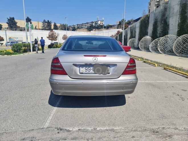 Mercedes E 220 d 2002, 412,600 km - 2.2 l - Bakı