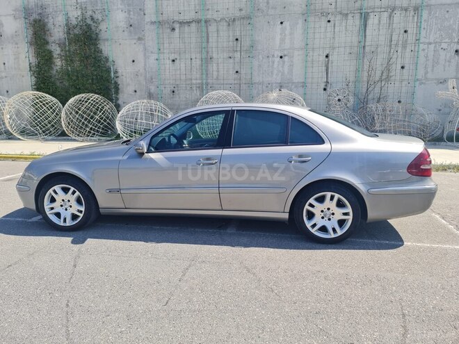 Mercedes E 220 d 2002, 412,600 km - 2.2 l - Bakı