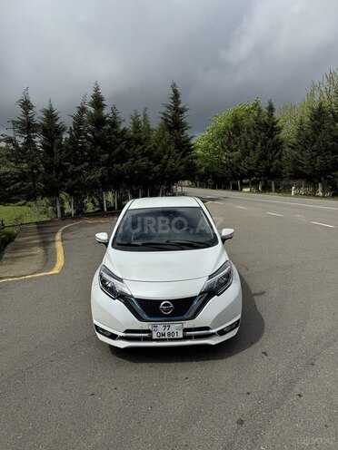 Nissan Note-1
