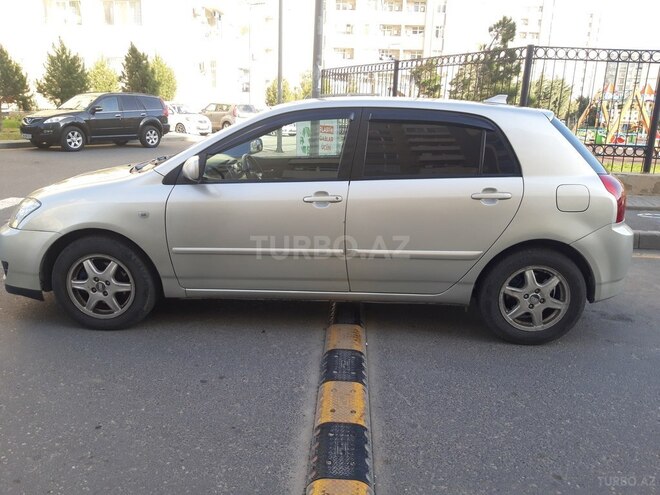 Toyota Corolla 2006, 258,000 km - 1.4 l - Bakı