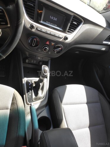 Hyundai Accent 2020, 76,143 km - 1.6 l - Bakı