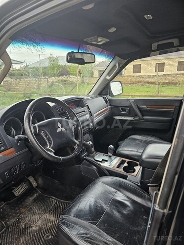 Mitsubishi Pajero 2007, 290,000 km - 3.0 l - Bakı