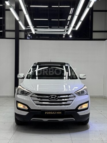 Hyundai Santa Fe-1