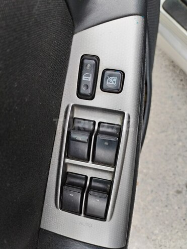 Toyota Corolla 2005, 223,600 km - 1.4 l - Sumqayıt