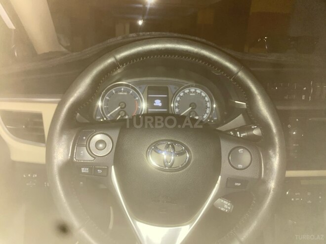 Toyota Corolla 2014, 200,174 km - 1.6 l - Bakı