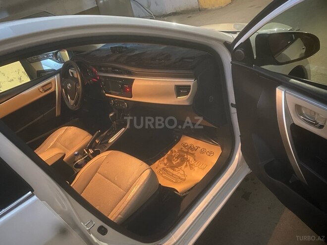 Toyota Corolla 2014, 200,174 km - 1.6 l - Bakı