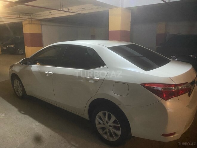 Toyota Corolla 2014, 200,174 km - 1.6 l - Bakı