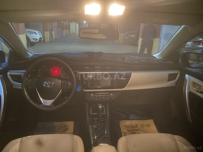 Toyota Corolla 2014, 200,174 km - 1.6 l - Bakı