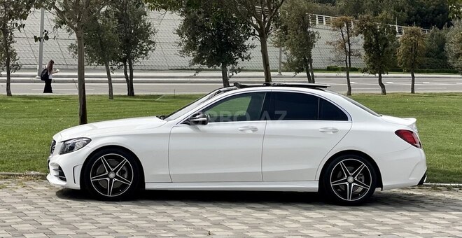 Mercedes C 300 2016, 147,000 km - 2.0 л - Bakı