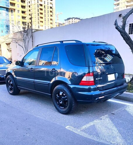 Mercedes ML 320 4MATIC 2001, 250,000 km - 3.2 л - Bakı