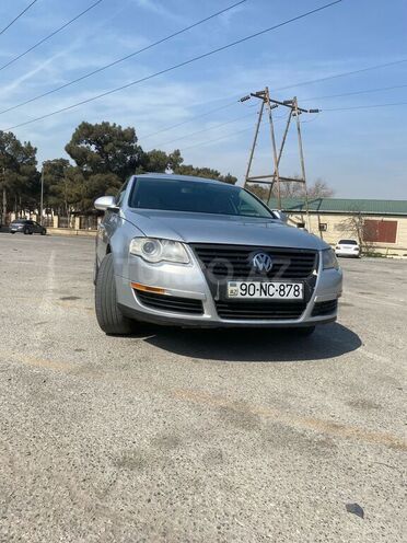 Volkswagen Passat 2006, 190,000 km - 2.0 л - Bakı