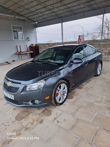 Chevrolet Cruze 2012, 262,329 km - 1.4 л - Salyan
