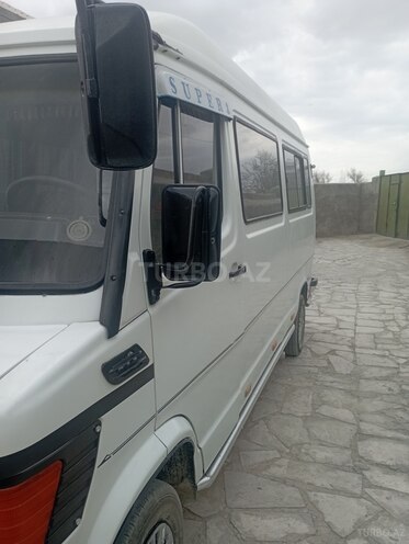 Mercedes 208 D 1994, 900,000 km - 2.9 l - Naxçıvan