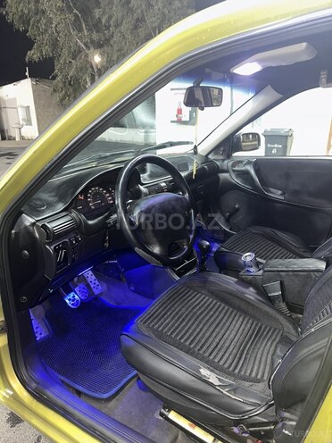 Opel Astra 1996, 403,000 km - 1.6 l - Bakı