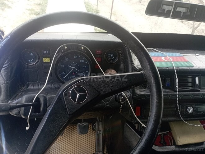 Mercedes 208 D 1994, 900,000 km - 2.9 l - Naxçıvan