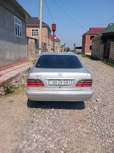 Mercedes E 280 1997, 333,000 km - 2.8 l - Bakı