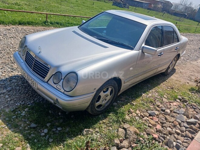 Mercedes E 280 1997, 333,000 km - 2.8 l - Bakı
