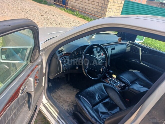 Mercedes E 280 1997, 333,000 km - 2.8 l - Bakı