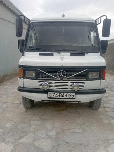 Mercedes 208 D 1994, 900,000 km - 2.9 l - Naxçıvan
