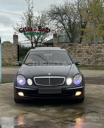 Mercedes E 270 2004, 425,000 km - 2.7 l - Astara