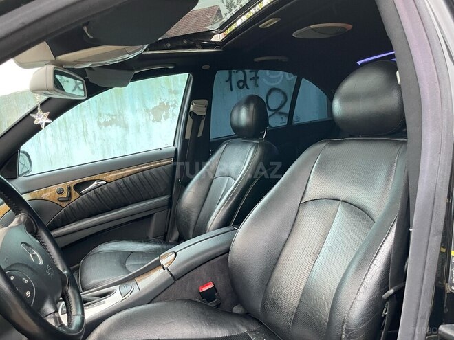Mercedes E 270 2004, 425,000 km - 2.7 l - Astara