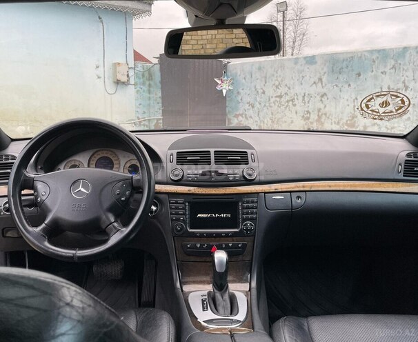 Mercedes E 270 2004, 425,000 km - 2.7 l - Astara