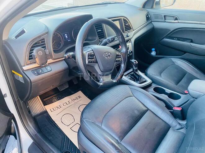 Hyundai Elantra 2016, 113,620 km - 2.0 л - Bakı
