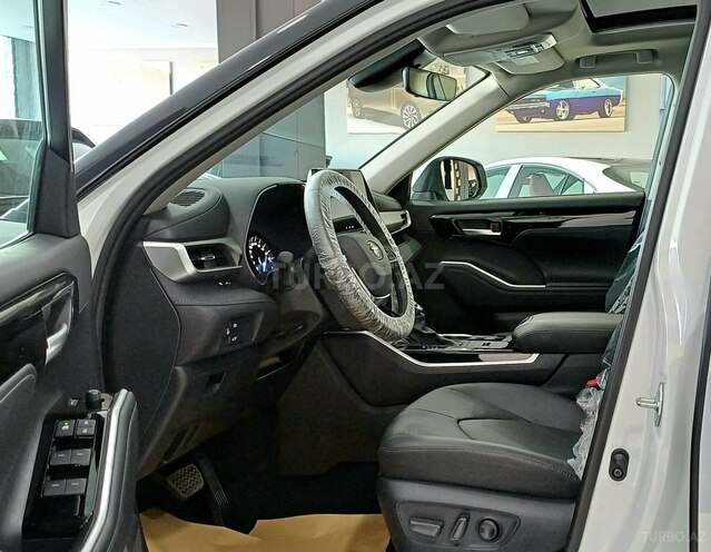 Toyota Highlander-14