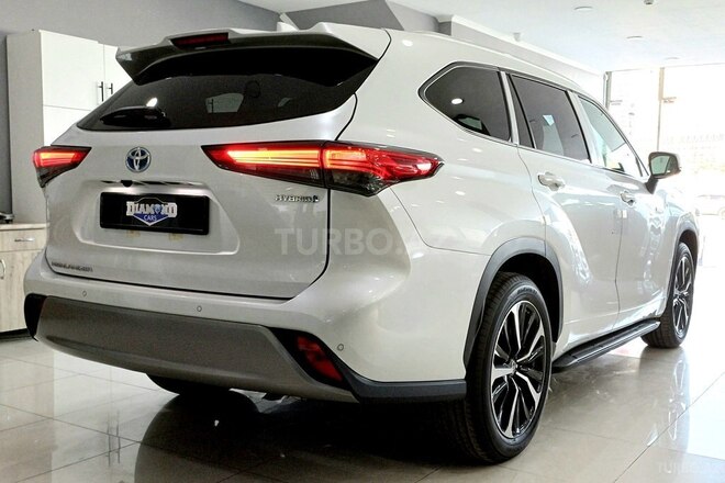 Toyota Highlander-6