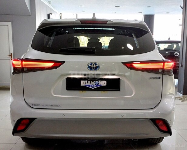 Toyota Highlander-7