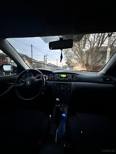 Toyota Corolla 2006, 170,500 km - 1.4 l - Bakı